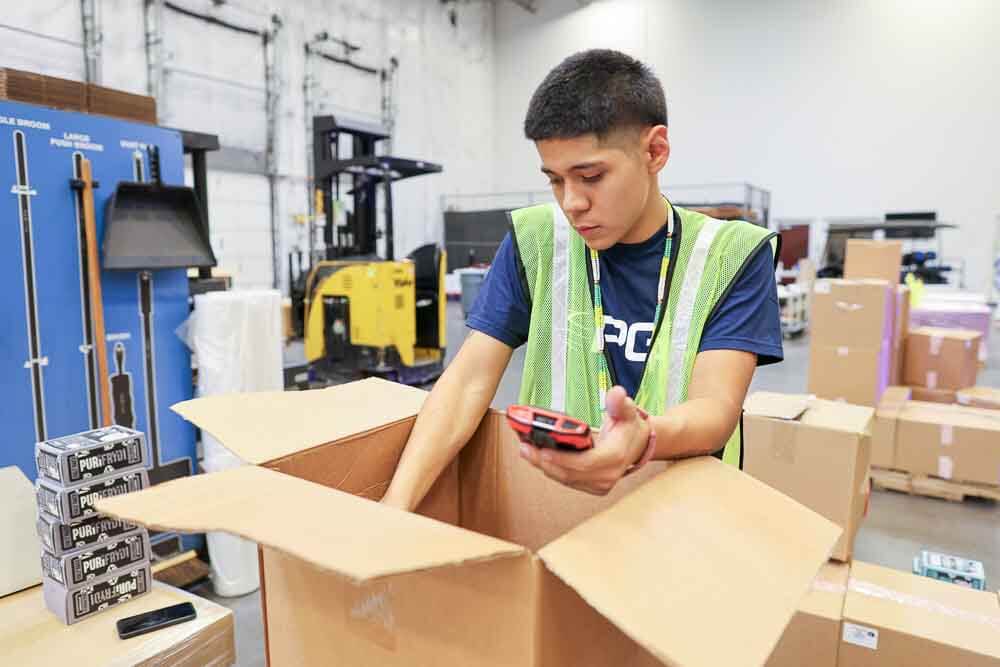 Order Fulfillment & Distribution