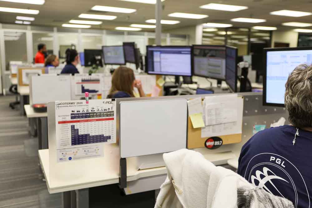 e commerce logistics services